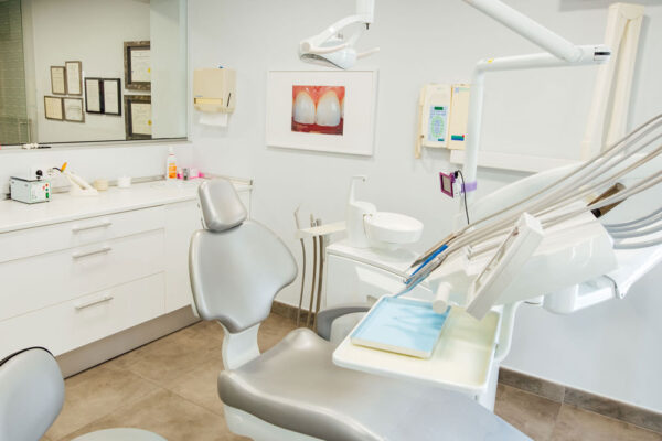 camident-clinica-de-odontologia-en-Gandia-la-clinica-foto-1
